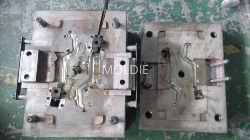 Customized/Designing Small Plastic Auto Part Made by Injection Mold