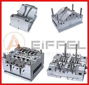 Plastic Injection Hanger Mold (EF-h 02)