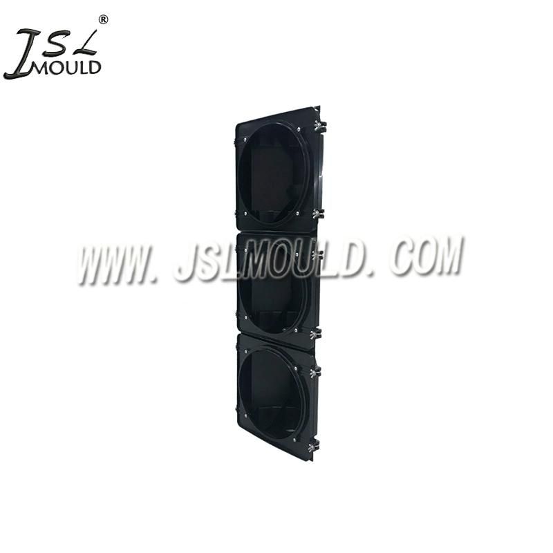 Injection Plastic Traffic Signal Light Housing Mould