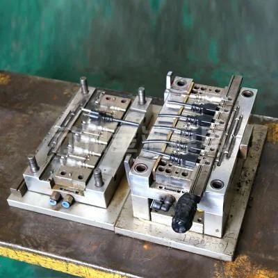 Injection Mold for Pulg and Socket