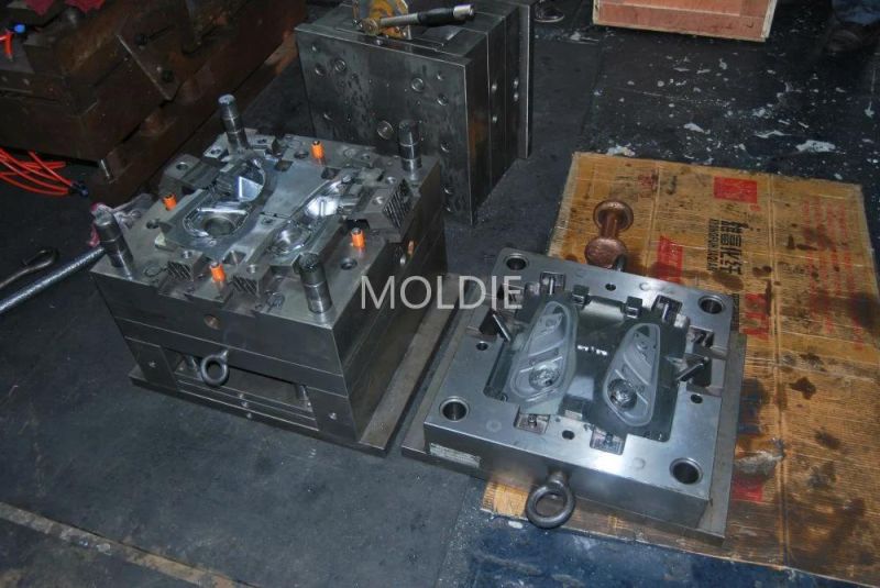 Customized/Designing Plastic Injection Molds for Electric Parts