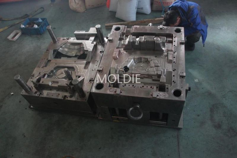 Customized/Designing Small Plastic Auto Part Made by Injection Mold