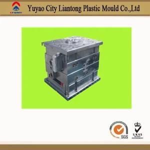 China Plastic Injection Molding Machine