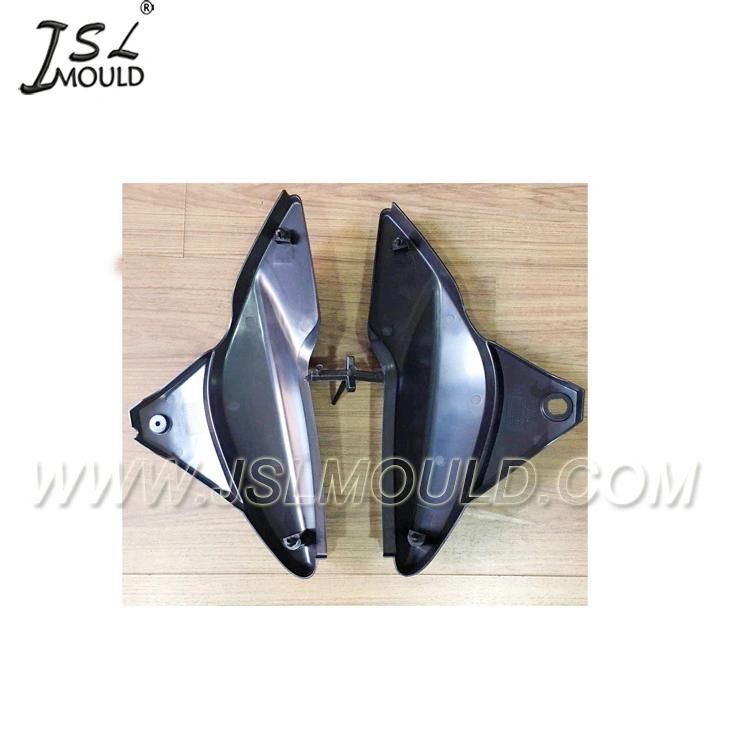 Plastic Two Wheeler Lower Cowl Mold