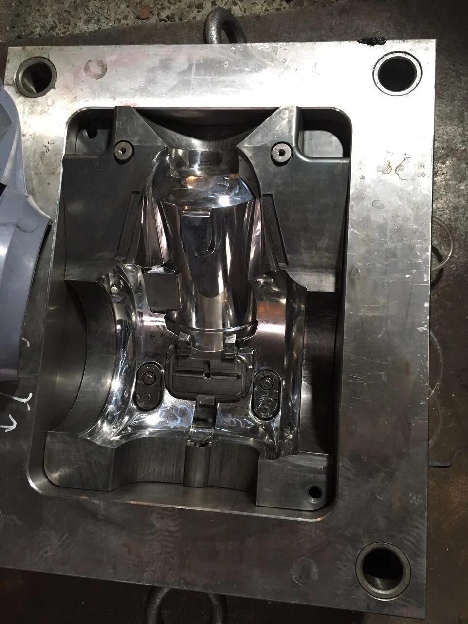Injeciton Mould for Car Vacuum Cleaner