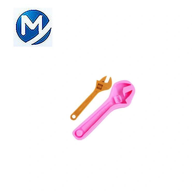 Plastic Injection Mould for Silicone Hammer