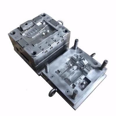 Customized/Designing Plastic Injection Mold on Auto Parts