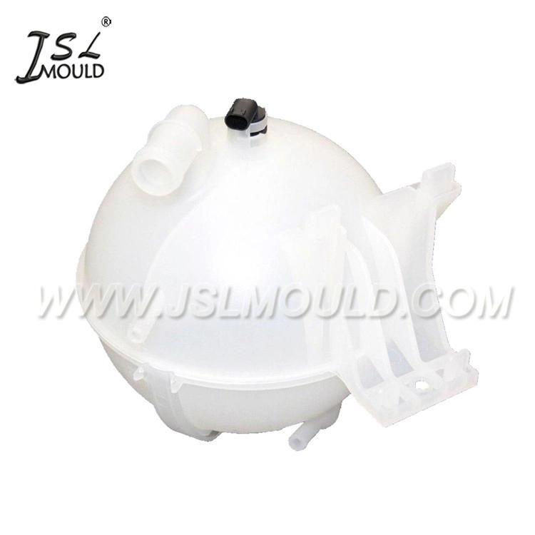 Plastic Injection Automotive Cooling Tank Mould