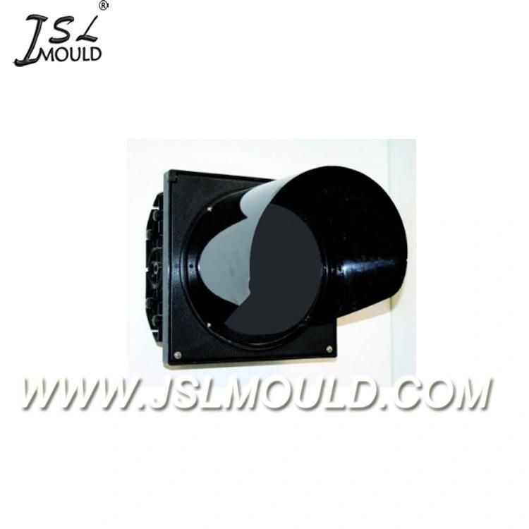 Injection Plastic Traffic Signal Light Housing Mould