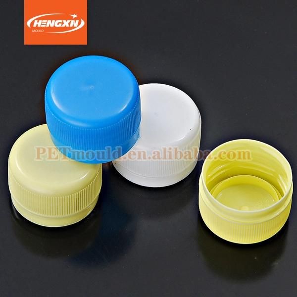 Mineral Water Cap/ Closure/Lid/Cover Mould/Mold with Hot Runner Slitting Cap Mold