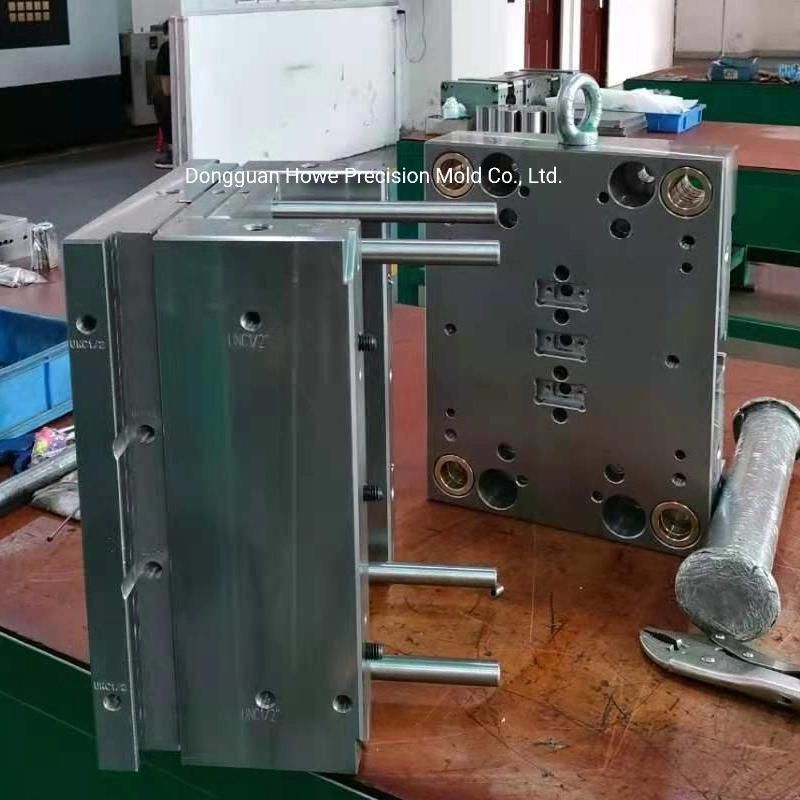 OEM 45# Multi Cavity Plastic Injection Molds with Hot Runner