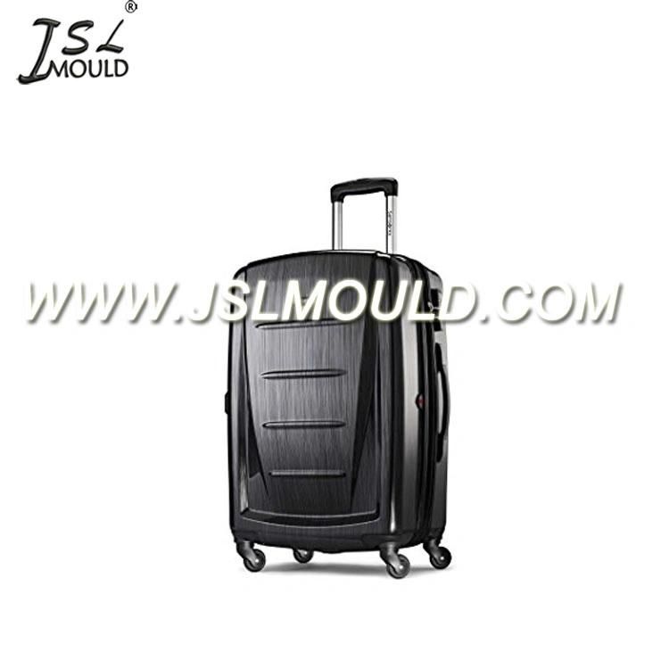 Two Cavities 20inch Plastic Luggage Mould
