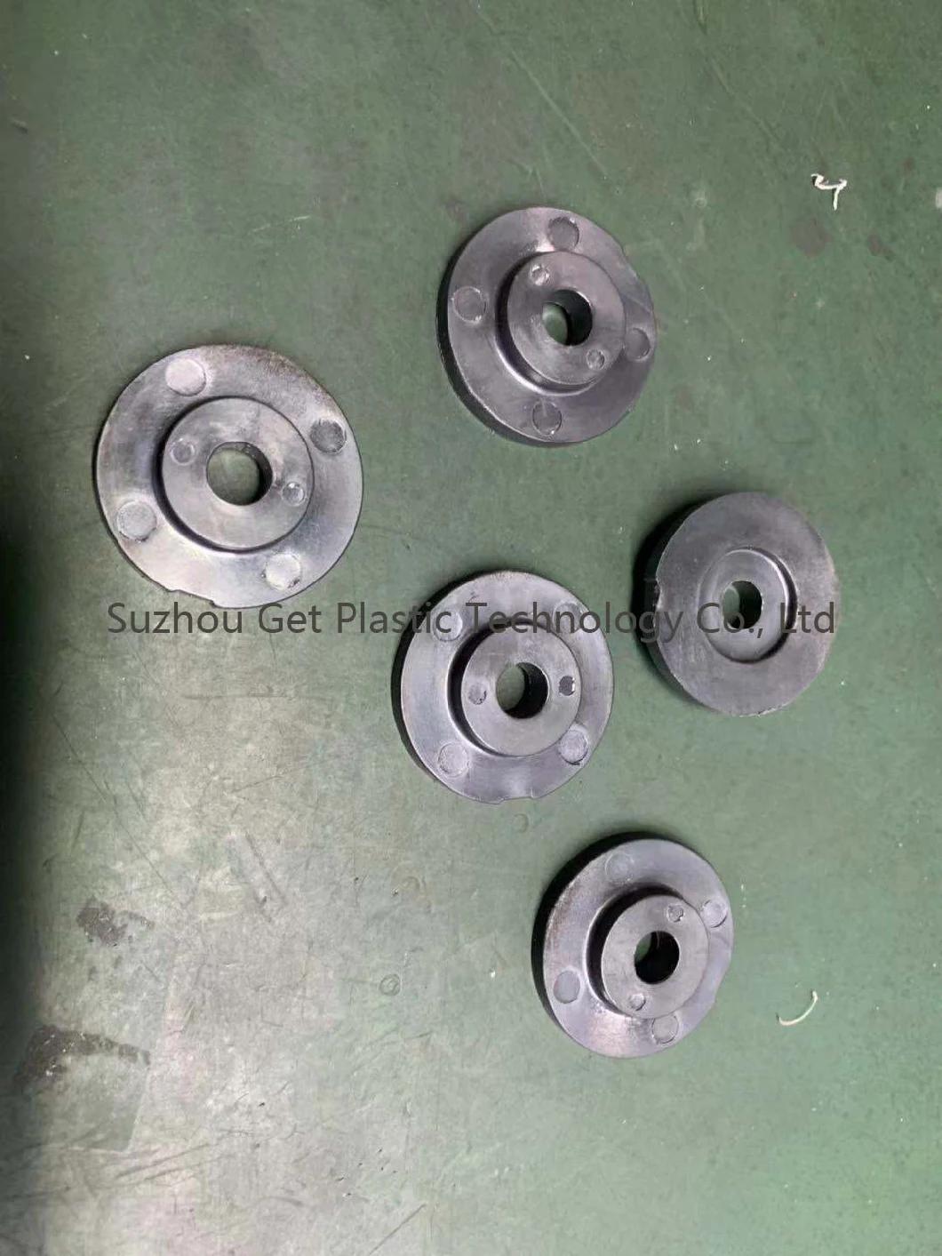 Auto Parts of Customized Injection Mould in Factory