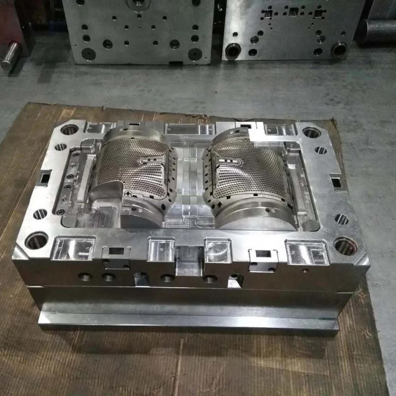 Plastic Molding Injection Molds of PMMA Components for Various Car