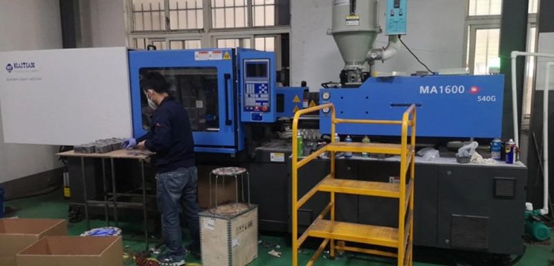 Custom From China Shenzhen 8 Cavity Top Pouring Plastic Injection Mould