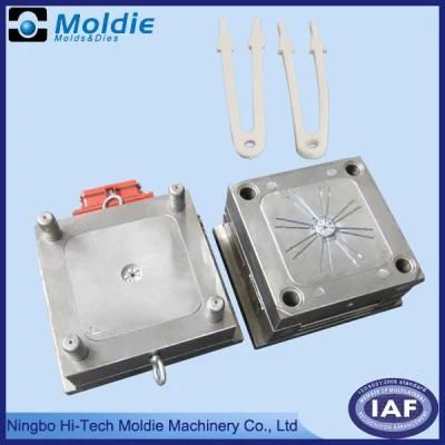 Customized/Designing Plastic Injection Hardware Tooling and Parts Molds