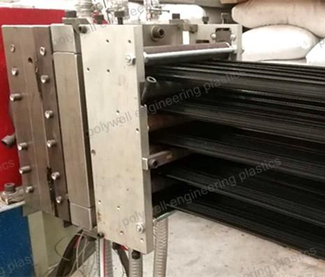 Extrusion Molding Heat Insulation Window