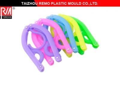 Colorful Travel Foldable Plastic Clothes Hanger Mould