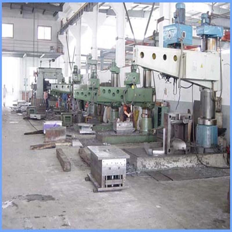 Blowing Mould Manufacturer Plastic Blow Injection Mold Maker
