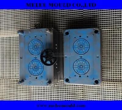 Plastic Injection Mold for Wheel Mould of Wheelbarrow (MELEE MOULD-400)