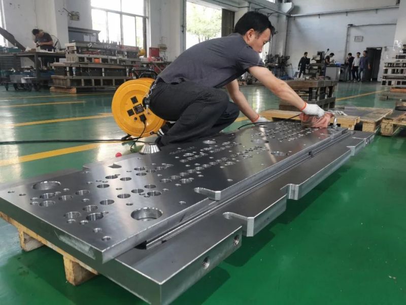 Mould Tapping Continuous Die Die for Automobile Fastener