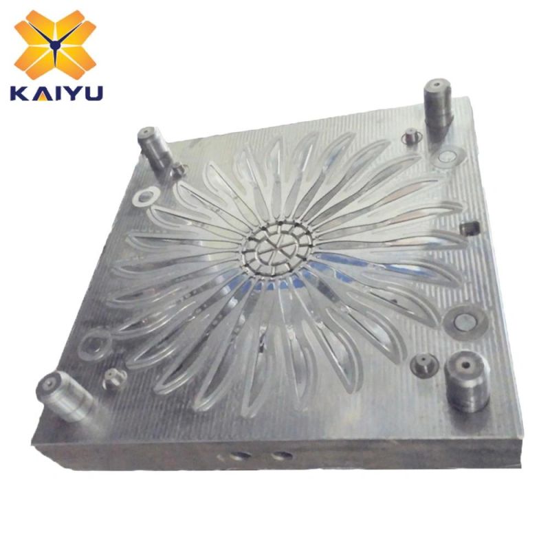 Disposable PP Plastic Knife Injection Mould for Cake Tools