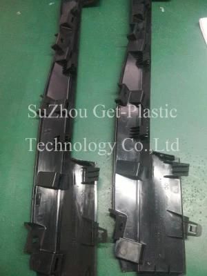 Plastic Long Rod Mold Injection in Plastic Factory