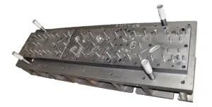 Multistep Progressive Dies (complicated form bracket die type3)