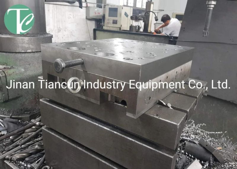 Tiancun Professional Injection Pipe Bends Mold Maker