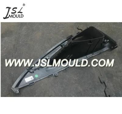 Quality Automotive Plastic Injection C Pillar Mould