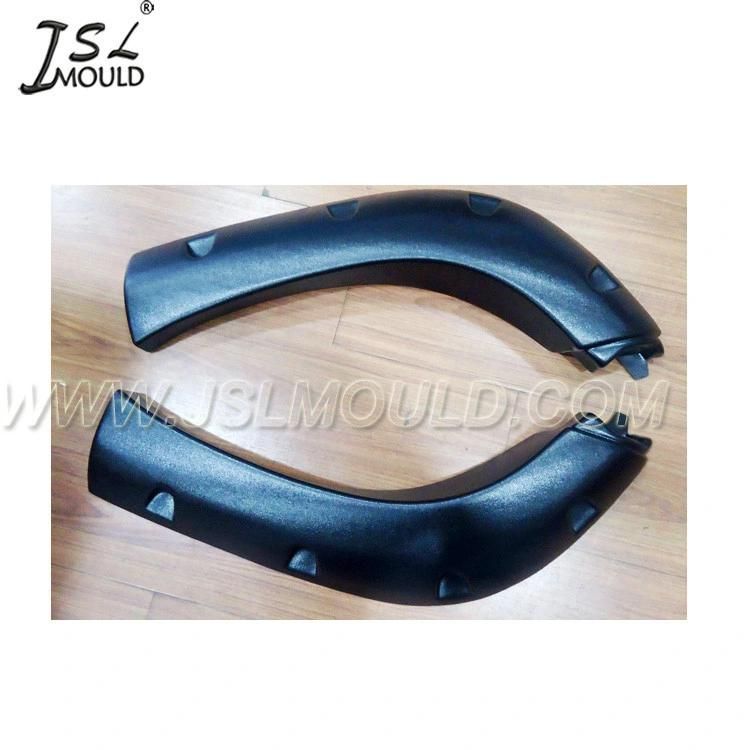 Injection Plastic Auto Wheel Fender Mold