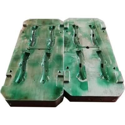 Plastic Injection Molds of PP+Wood Chaff Dogs Bone Shaped Toy