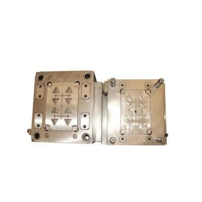 Customized/Designing Precision Plastic Injection Mould for Vehicle Parts