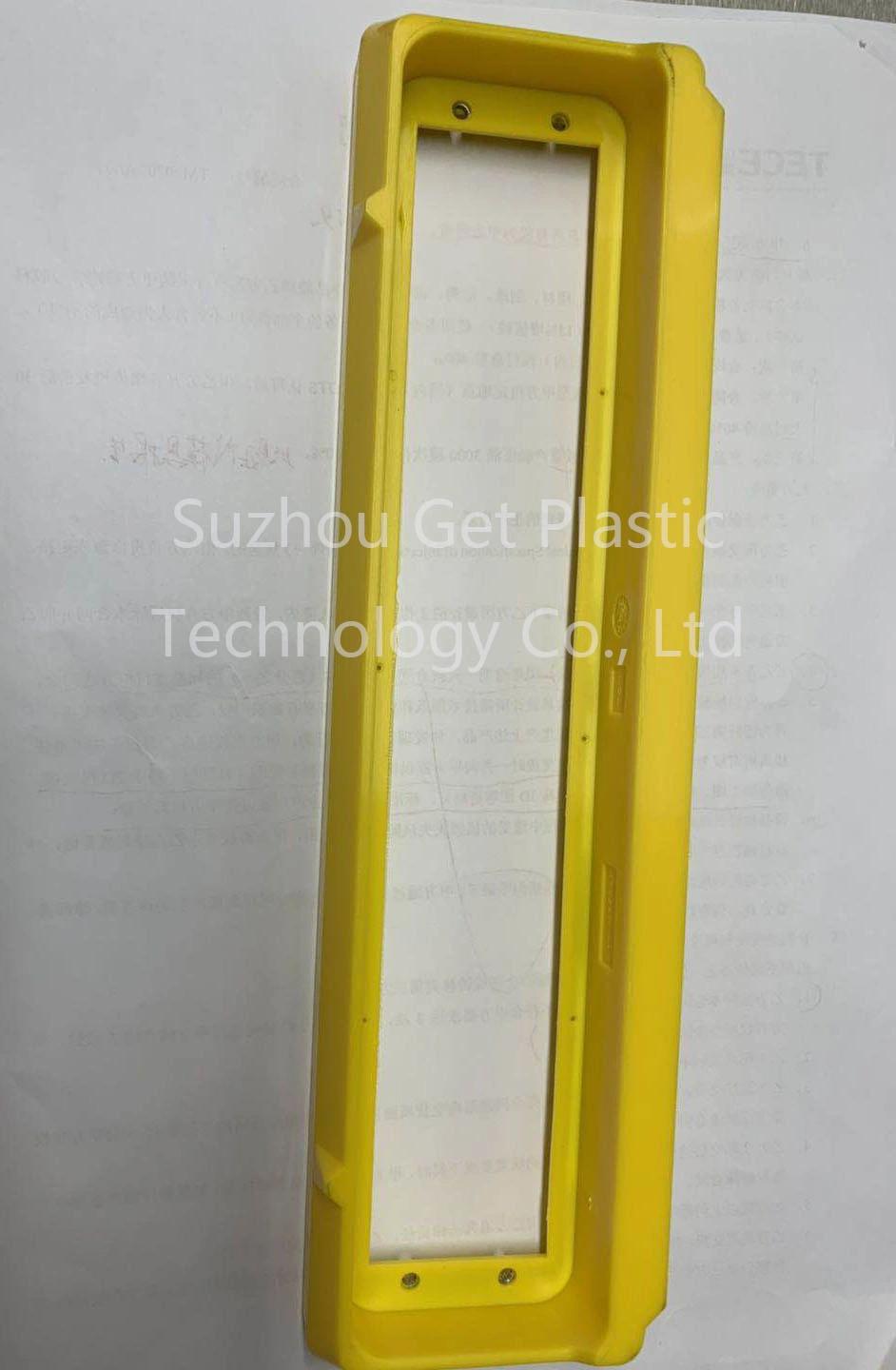 Injection Molded Plastiec Parts Customized in Factory