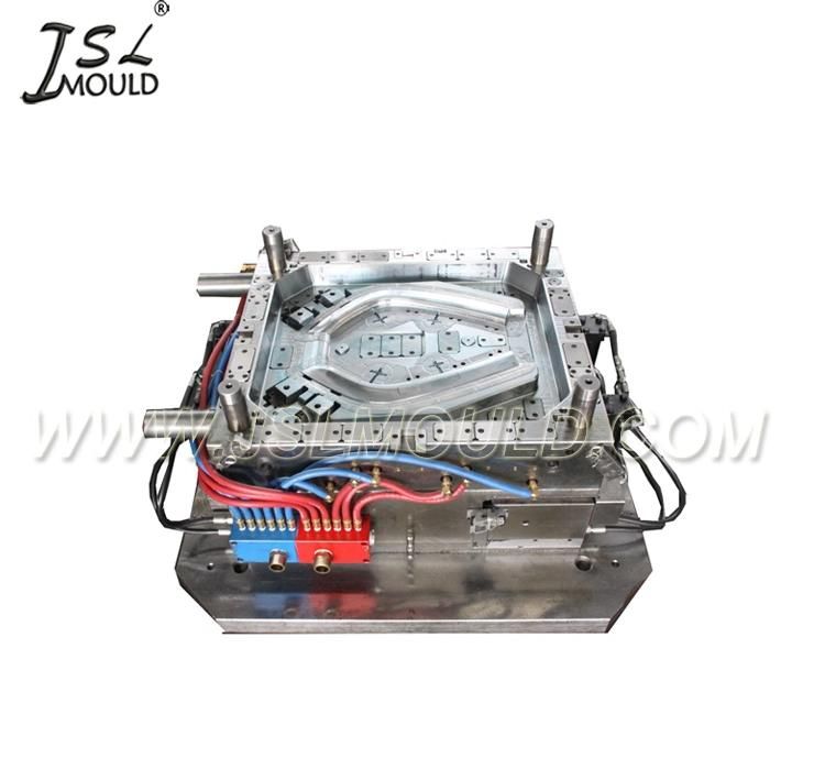 Injection Mold for Plastic Lawn Tractor Fender