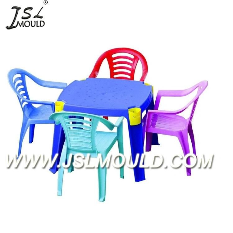 Plastic Outdoor Table and Chair Mould in China Huangyan