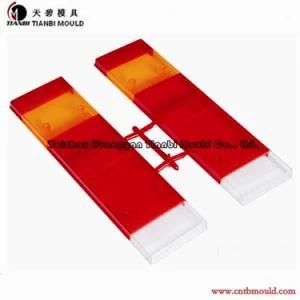 OEM Multicolor Auto Rear Light Lens Injection Mold