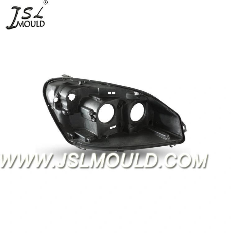 Injection Plastic Auto Lamp Casing Mold