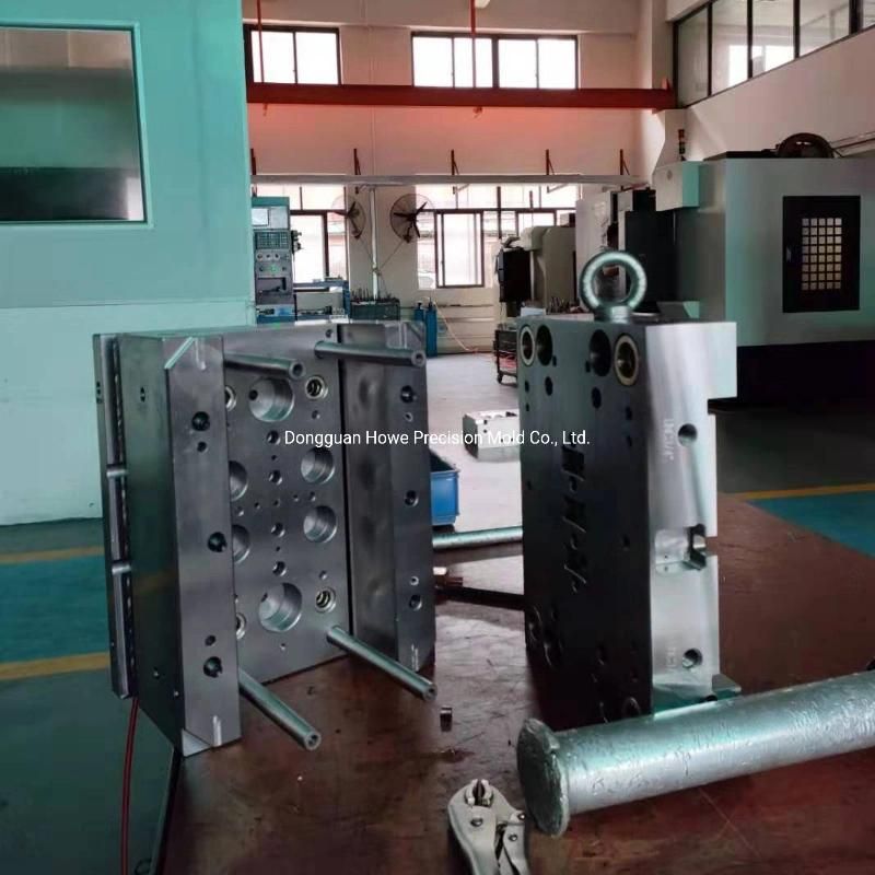 OEM 45# Multi Cavity Plastic Injection Molds with Hot Runner