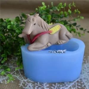 R1604 3D Horse Silicone Soap Mould