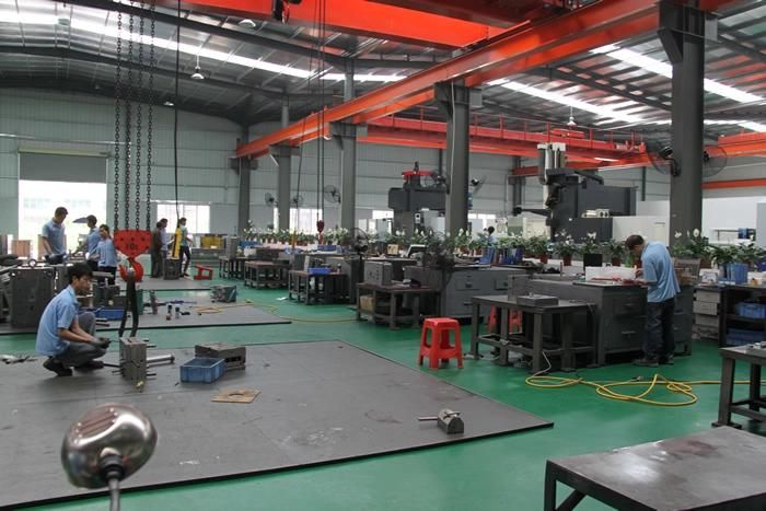 Common Disposable Plastic Cups Injection Mould for Daily Use