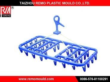 2014 China OEM Plastic Clothes Hanger Mold