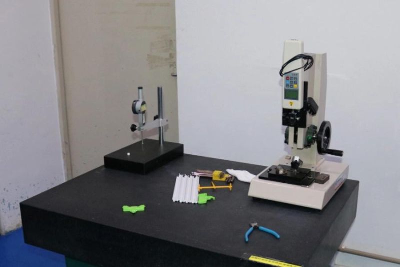 Custom Injection Molding for Plastic Bottle Lid / Closures