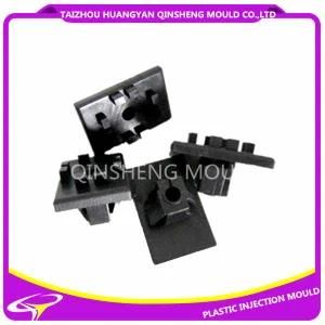 Plastic Injection Automobile Small Clip Mould