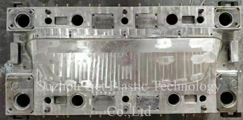 Injection Molded Plastic Parts for Rubber Products