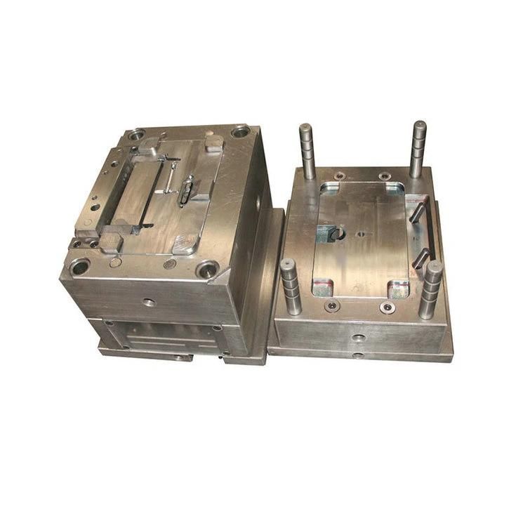 Customized/Designing Pet Injection Mold with High Precision