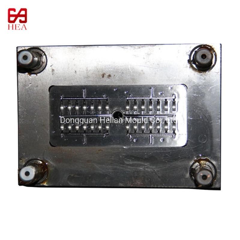 Die Casted Zipper Slider Crown or Cap Mould