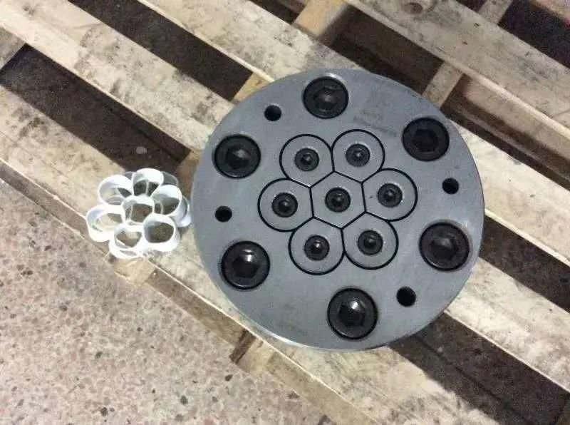 5g Threading Pipe Mould / 9-Hole Square Pipe / Plum Blossom Pipe / Plum Blossom Pipe Mould
