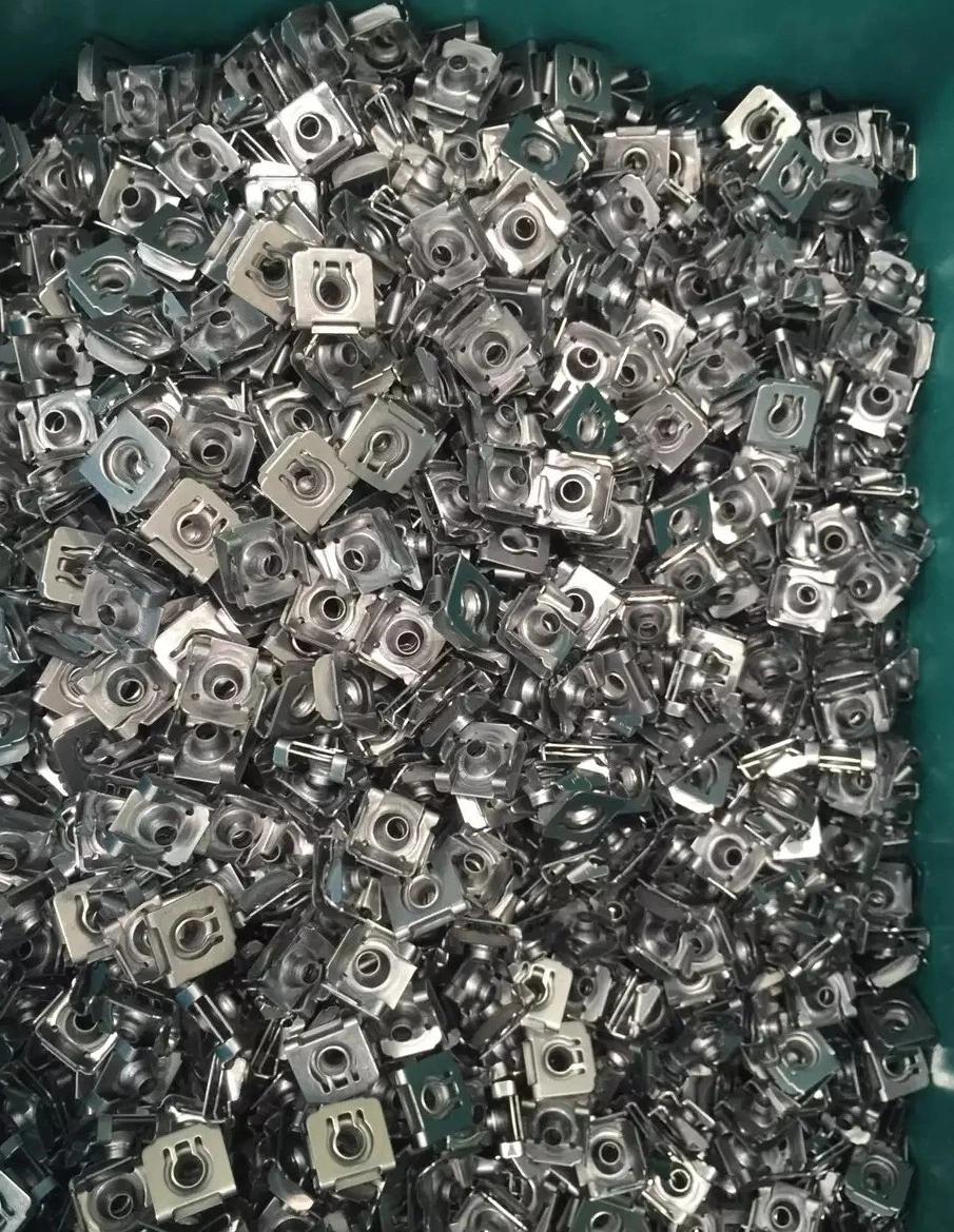 Chinese Manufacturer Clamp Reed Nut Fasteners