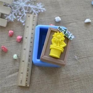 R0021 Natural Silicone Square Flower Design Soap Mold